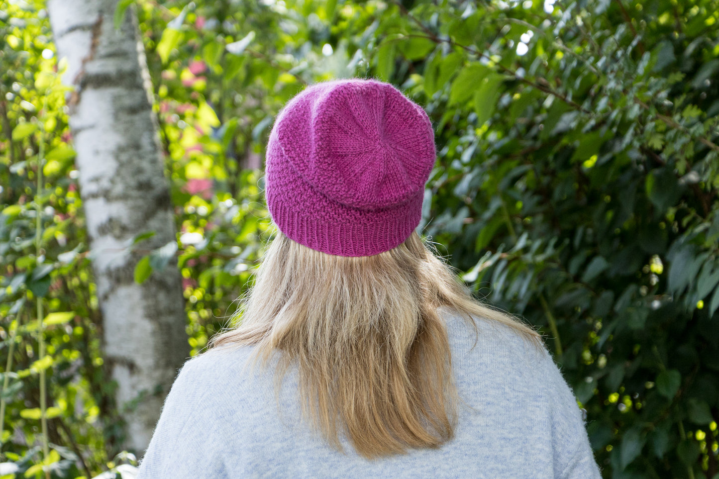 Pinkfarbene Longbeanie