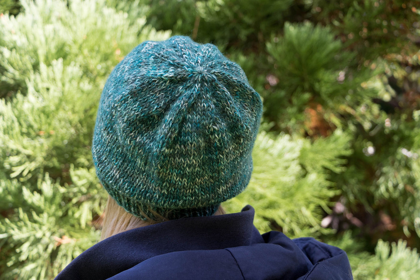 Grünmelierte Beanie