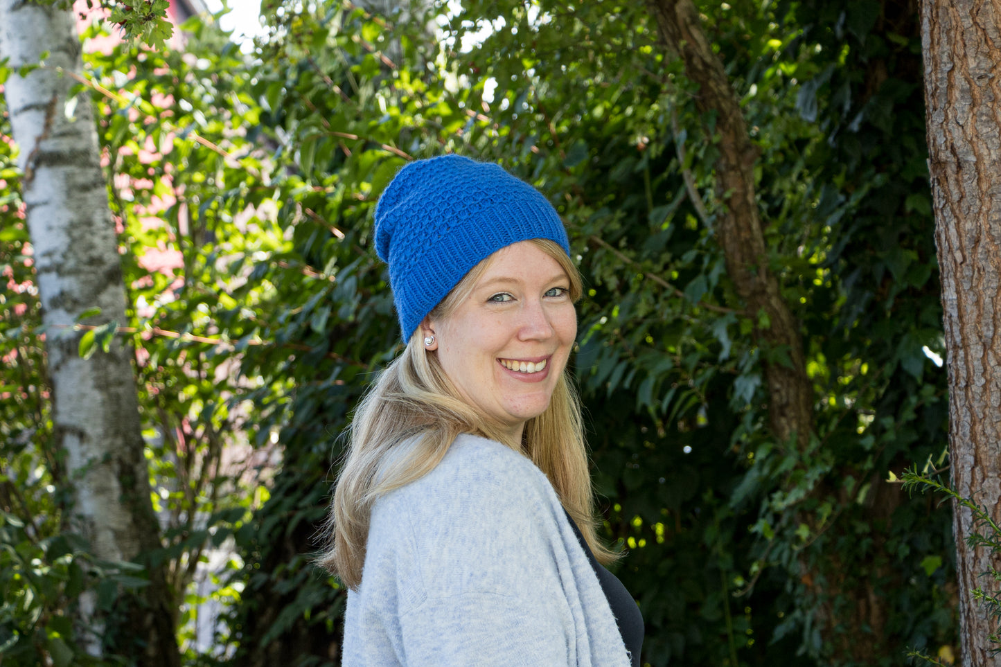 Blaue Longbeanie