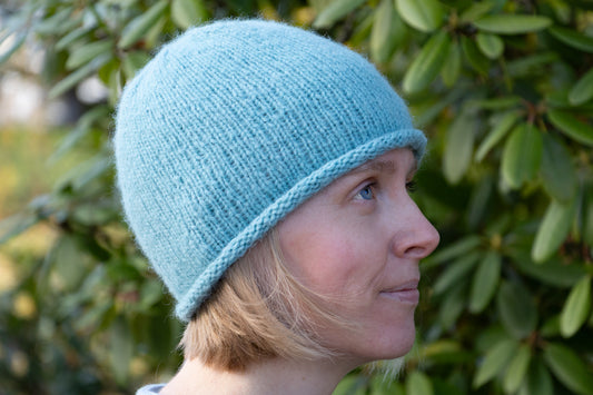 Mintgrüne Rollrandmütze