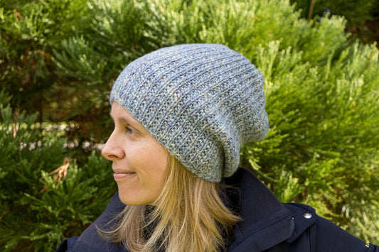 Hellblau-beige melierte Longbeanie